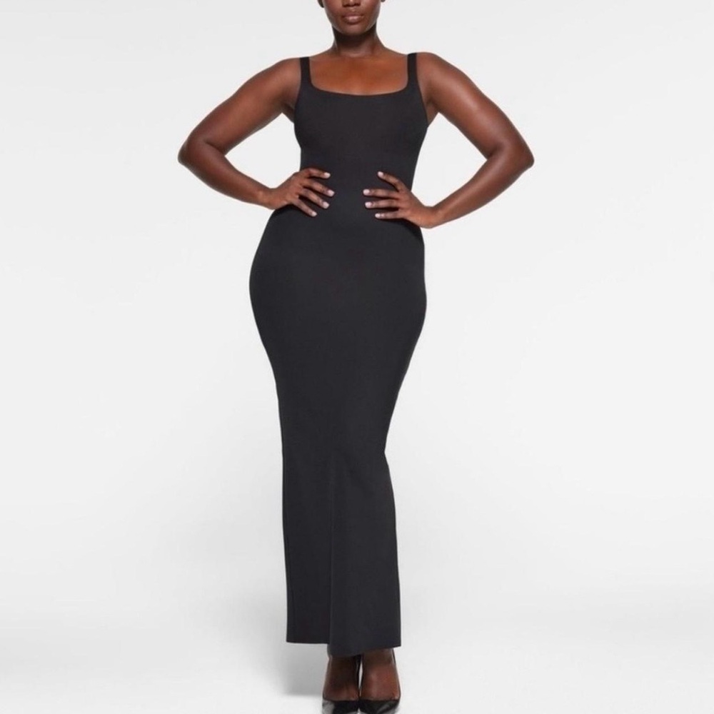 Skims body long slip onyx dress size XS style SL-MAX-4112